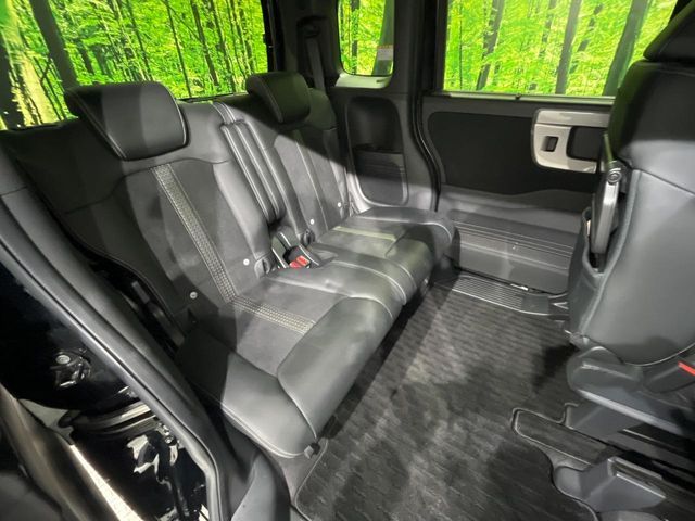 HONDA N BOX CUSTOM 2022 Image 31