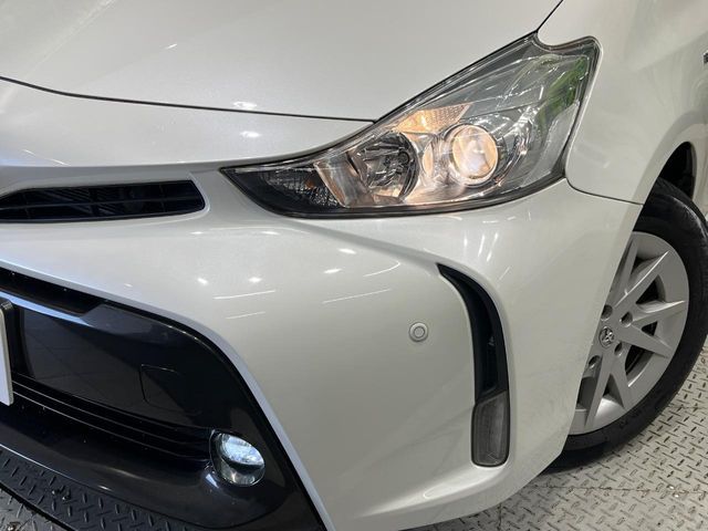 TOYOTA PRIUS ALPHA 2015 Image 31
