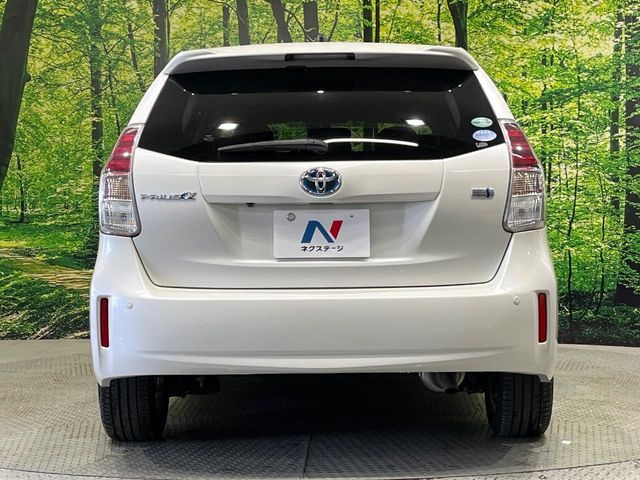 TOYOTA PRIUS ALPHA 2015 Image 31