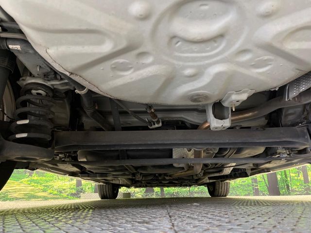 TOYOTA PRIUS ALPHA 2015 Image 31