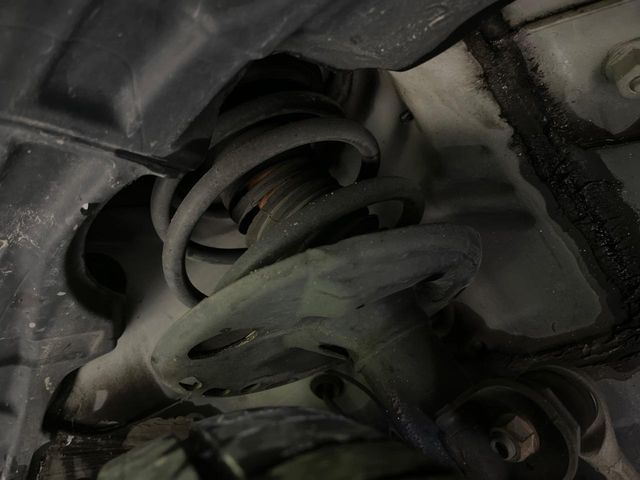 TOYOTA PRIUS ALPHA 2015 Image 31