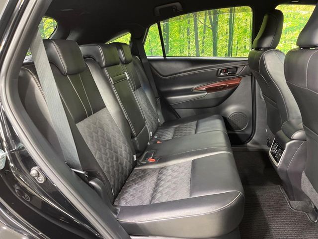 TOYOTA HARRIER HYBRID 2015 Image 31