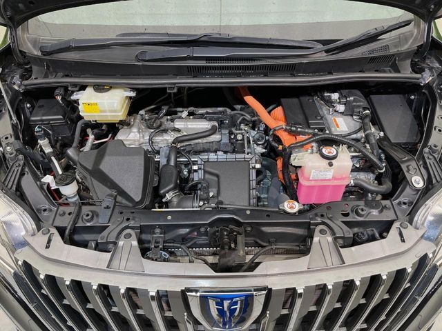 TOYOTA ESQUIRE HYBRID 2018 Image 31