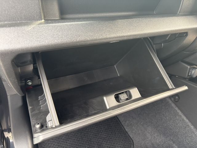 SUZUKI JIMNY 4WD 2023 Image 31