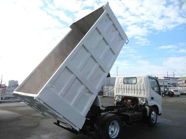 HINO DUTRO 2008 Image 31