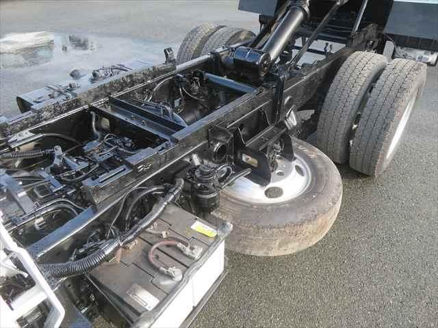 HINO DUTRO 2008 Image 31