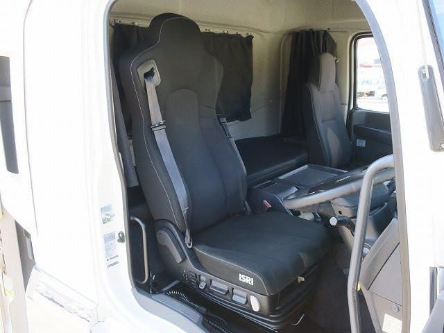 ISUZU GIGA 2020 Image 31