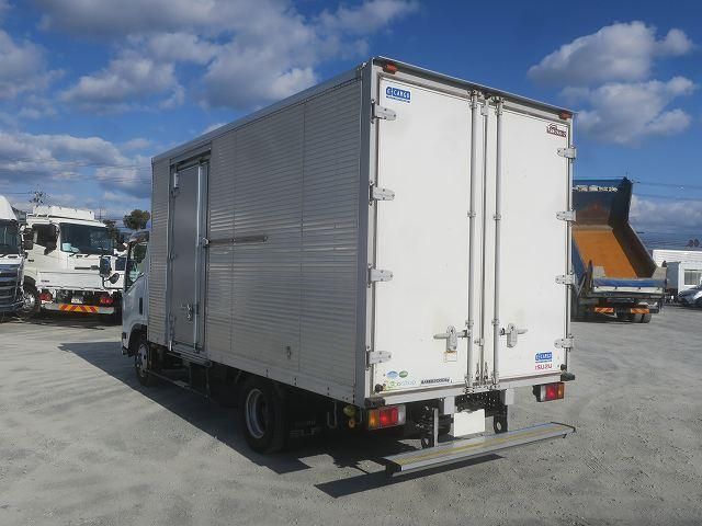 ISUZU ELF 2018 Image 31