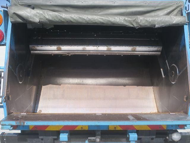 ISUZU FORWARD 2012 Image 31