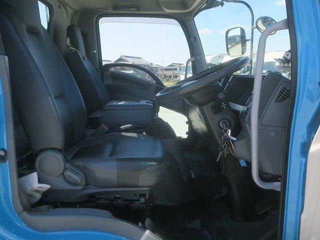 ISUZU FORWARD 2012 Image 31