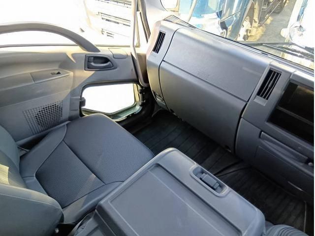 ISUZU FORWARD 2012 Image 31