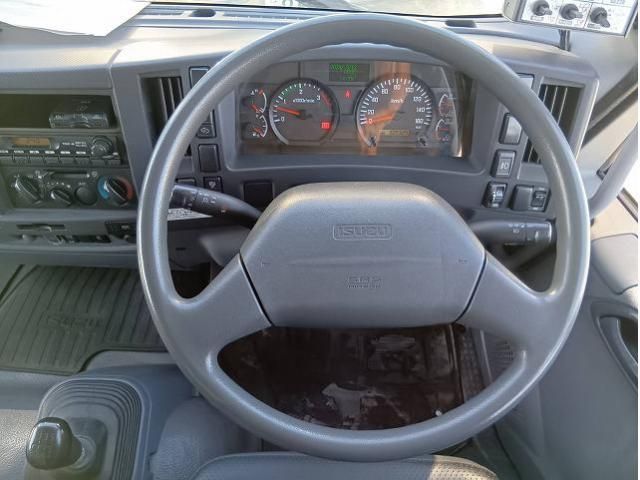 ISUZU FORWARD 2012 Image 31