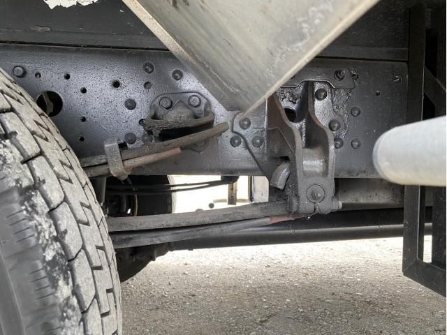 MITSUBISHI FUSOU FIGHTER 2011 Image 31