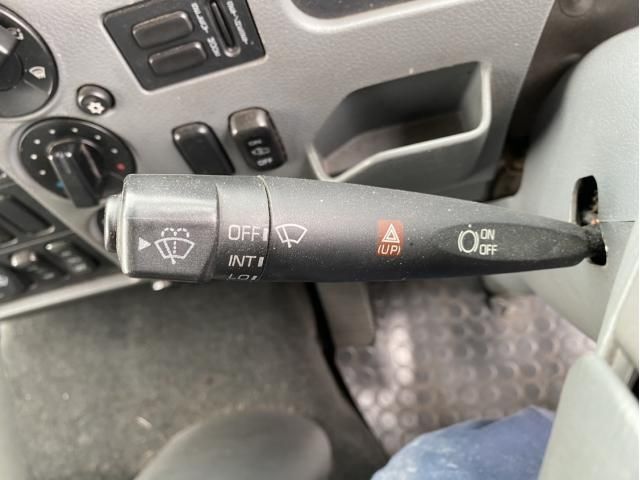 MITSUBISHI FUSOU FIGHTER 2011 Image 31