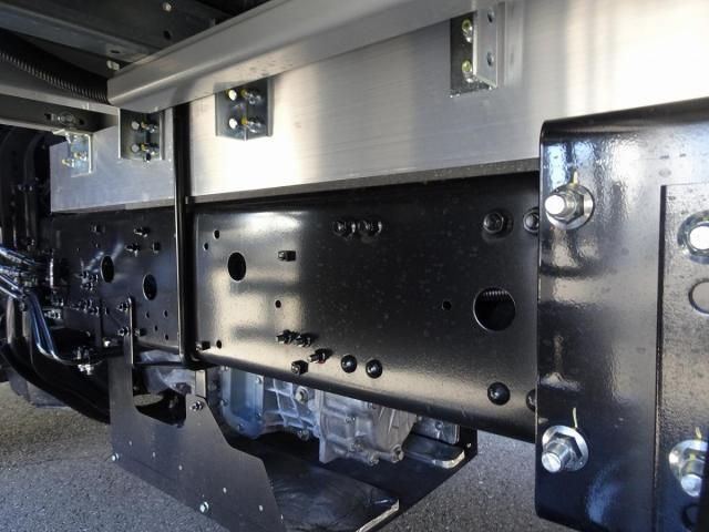 MITSUBISHI FUSOU FIGHTER 2024 Image 31