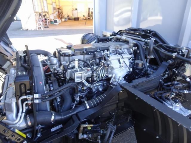 MITSUBISHI FUSOU FIGHTER 2024 Image 31