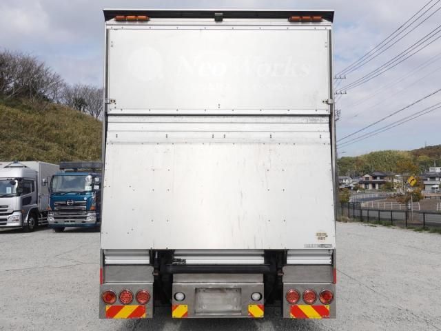 NISSAN DIESEL QUON 2013 Image 31