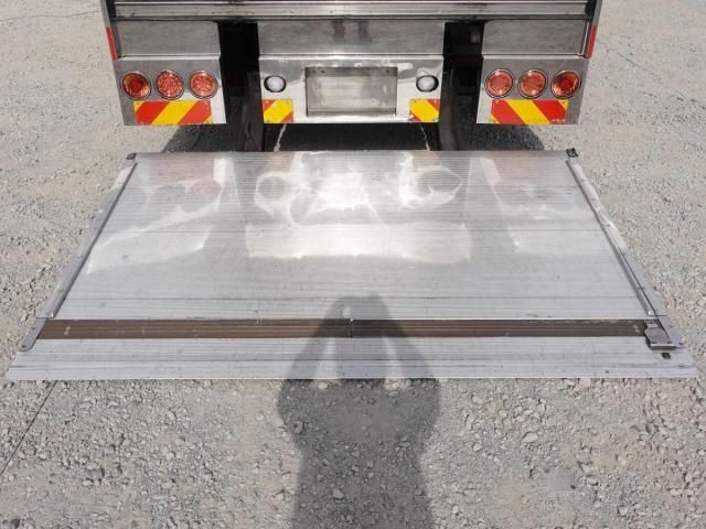 NISSAN DIESEL QUON 2013 Image 31