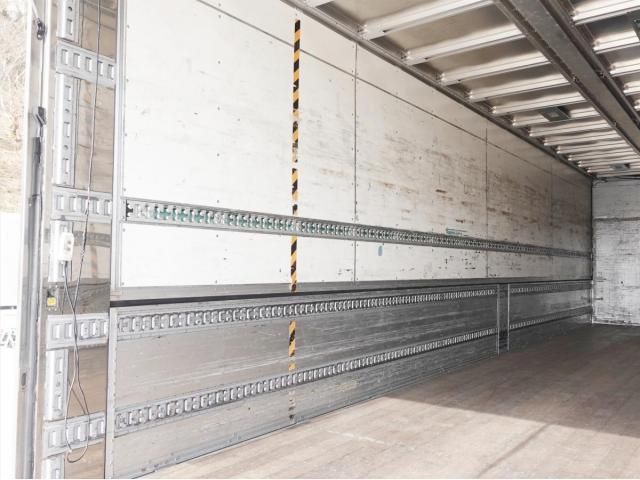 NISSAN DIESEL QUON 2013 Image 31