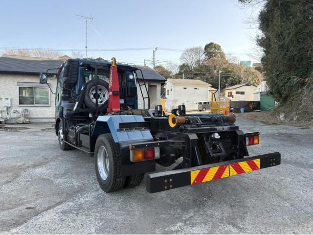 MITSUBISHI FUSOU FIGHTER 2017 Image 31