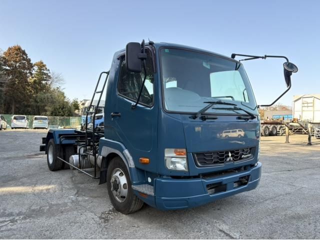 MITSUBISHI FUSOU FIGHTER 2017 Image 31