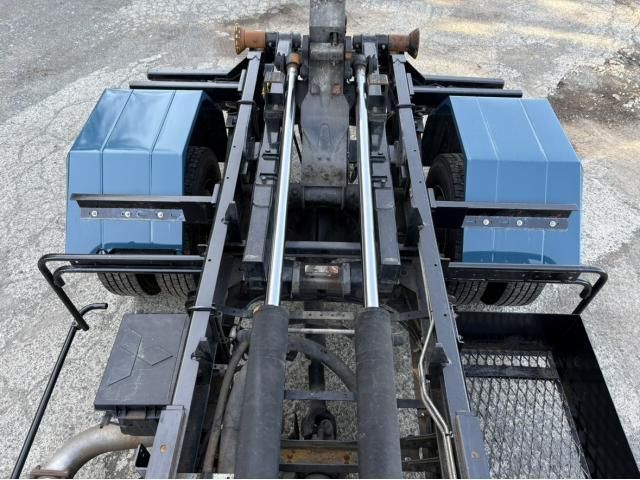 MITSUBISHI FUSOU FIGHTER 2017 Image 31