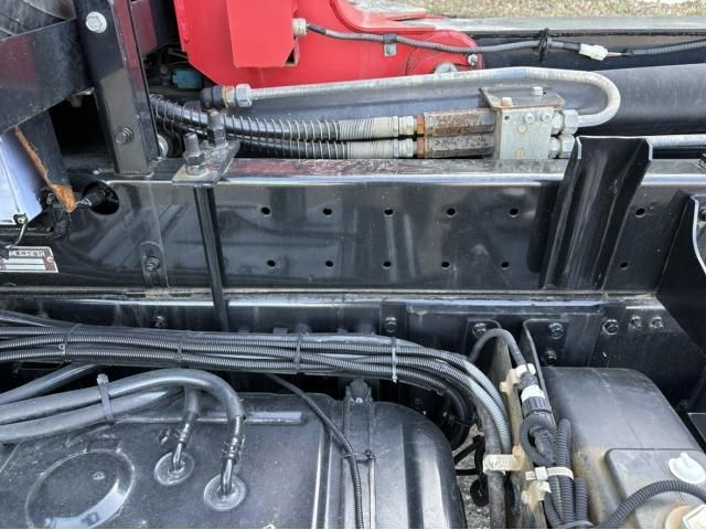 MITSUBISHI FUSOU FIGHTER 2017 Image 31