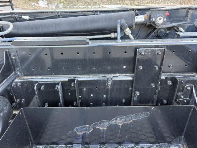 MITSUBISHI FUSOU FIGHTER 2017 Image 31