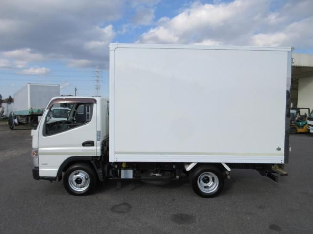 MITSUBISHI CANTER 2016 Image 31