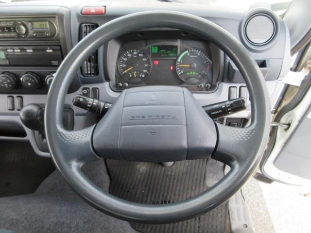 MITSUBISHI CANTER 2016 Image 31