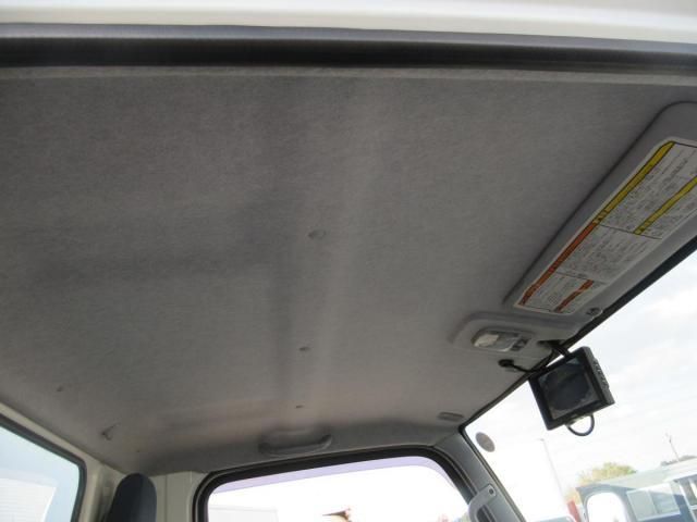 MITSUBISHI CANTER 2016 Image 31