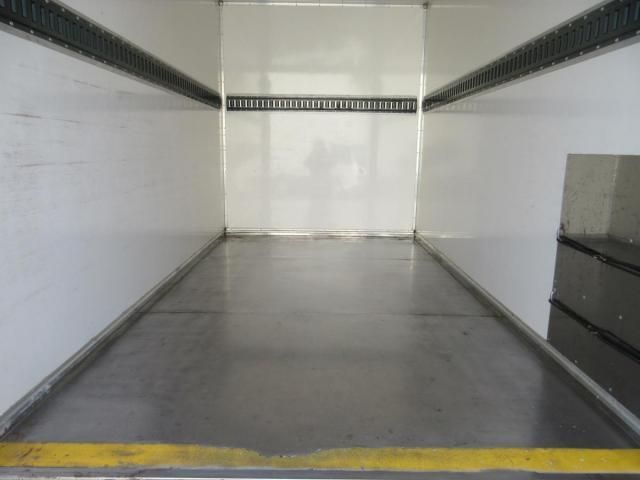 MITSUBISHI CANTER 2016 Image 31