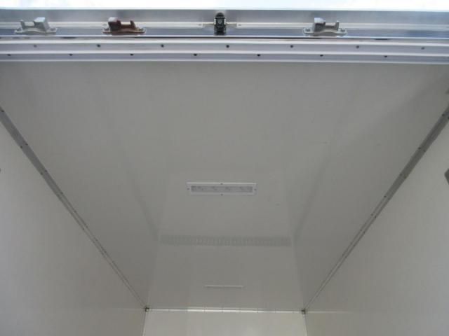 MITSUBISHI CANTER 2016 Image 31