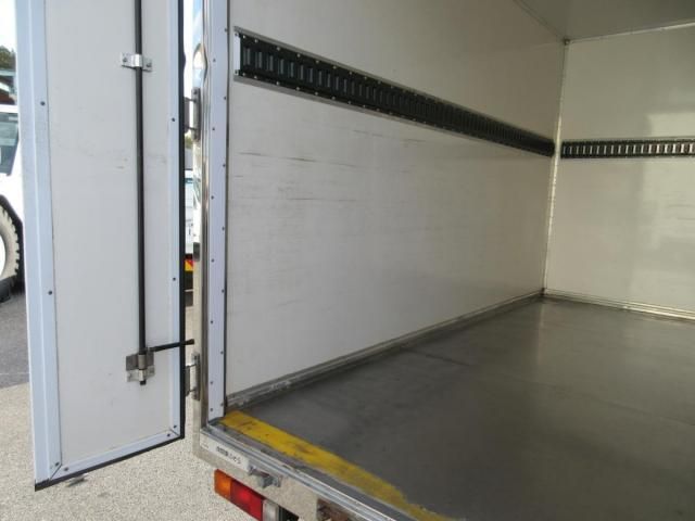 MITSUBISHI CANTER 2016 Image 31