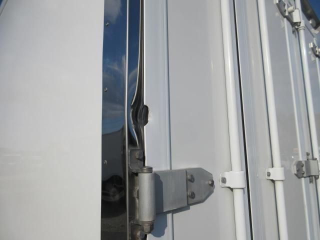 MITSUBISHI CANTER 2016 Image 31