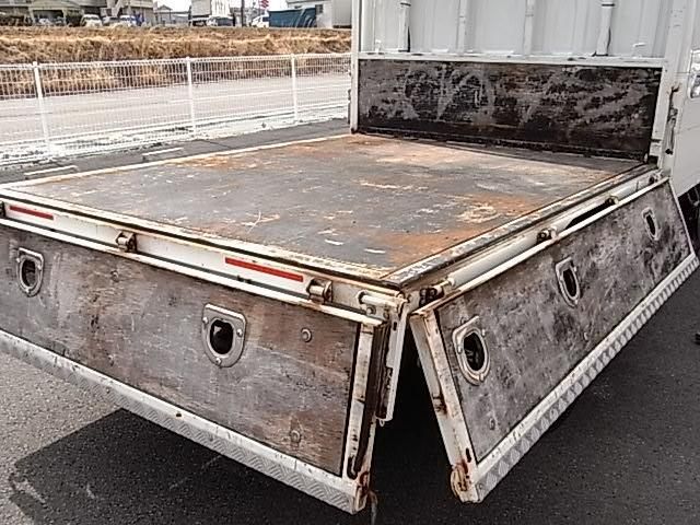 ISUZU ELF 2016 Image 31