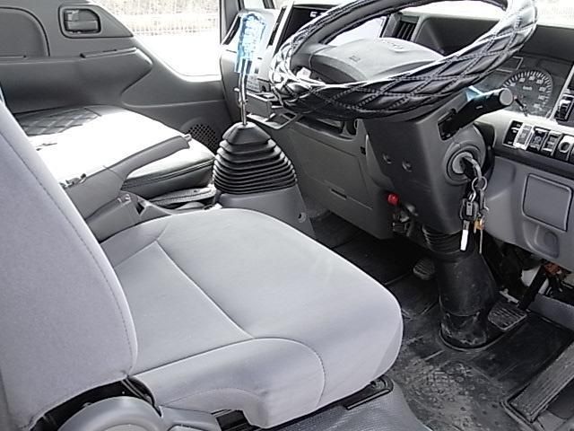 ISUZU ELF 2016 Image 31