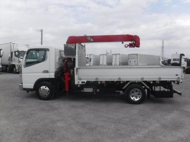 MITSUBISHI CANTER 2017 Image 31