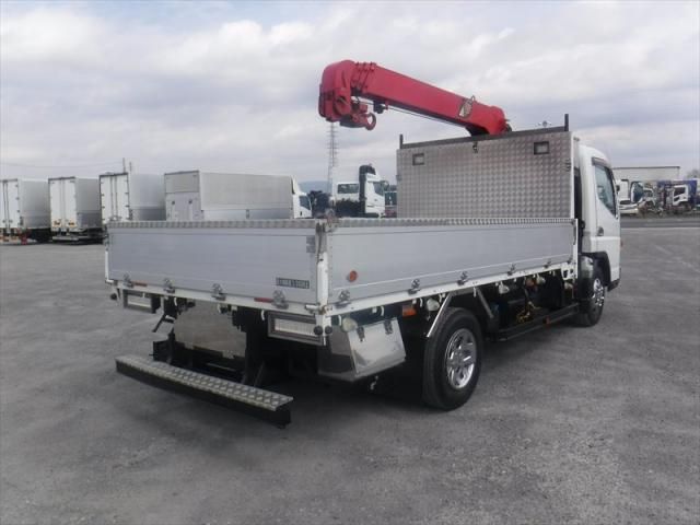 MITSUBISHI CANTER 2017 Image 31