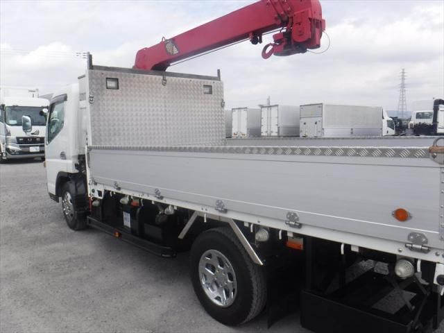 MITSUBISHI CANTER 2017 Image 31