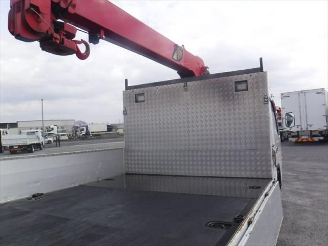 MITSUBISHI CANTER 2017 Image 31