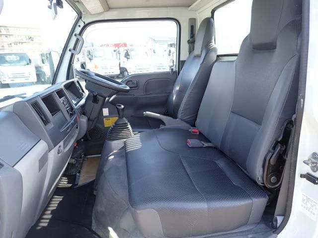 ISUZU ELF 2015 Image 31