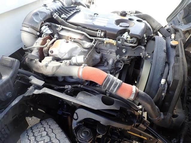 ISUZU ELF 2015 Image 31