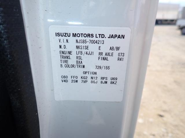 ISUZU ELF 2015 Image 31