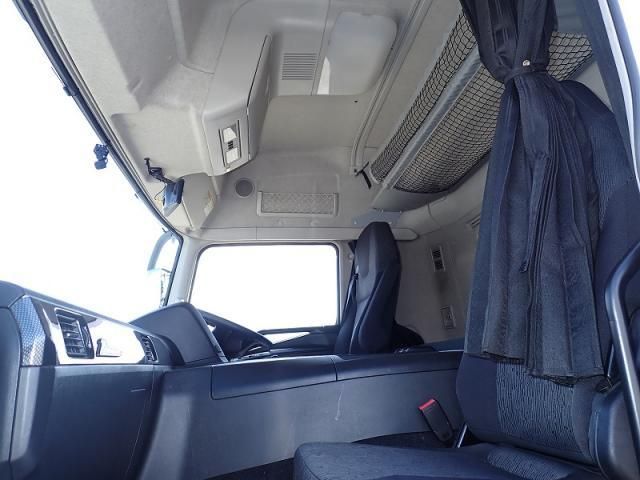 MITSUBISHI FUSOU SUPER GREAT 2018 Image 31