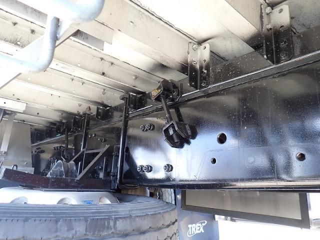 MITSUBISHI FUSOU SUPER GREAT 2018 Image 31