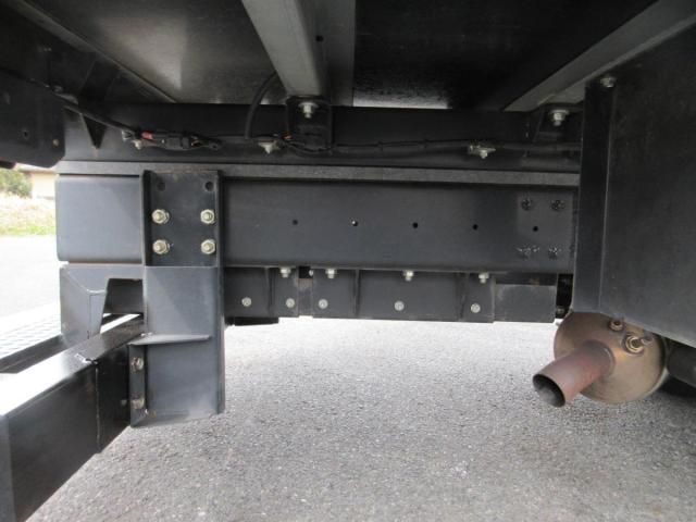 MITSUBISHI CANTER 2017 Image 31