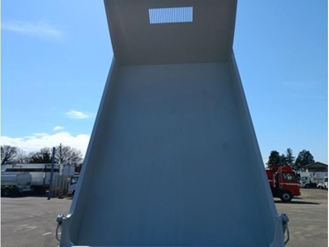 MITSUBISHI FUSOU FIGHTER 2025 Image 31