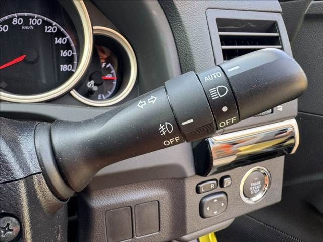 TOYOTA MARK X 2016 Image 31