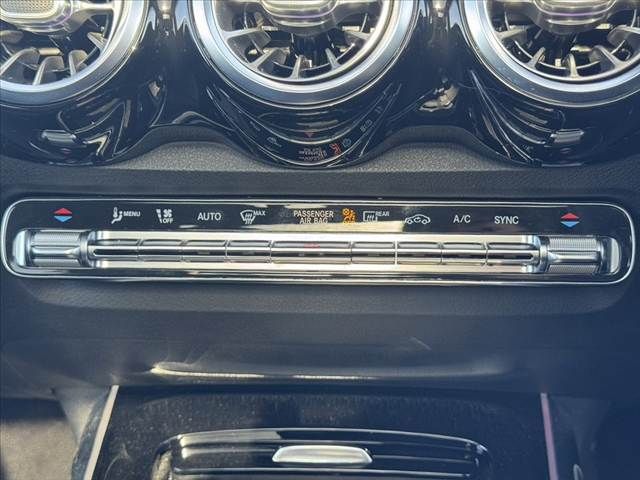 MERCEDES BENZ MERCEDES AMG GLB CLA 2021 Image 31